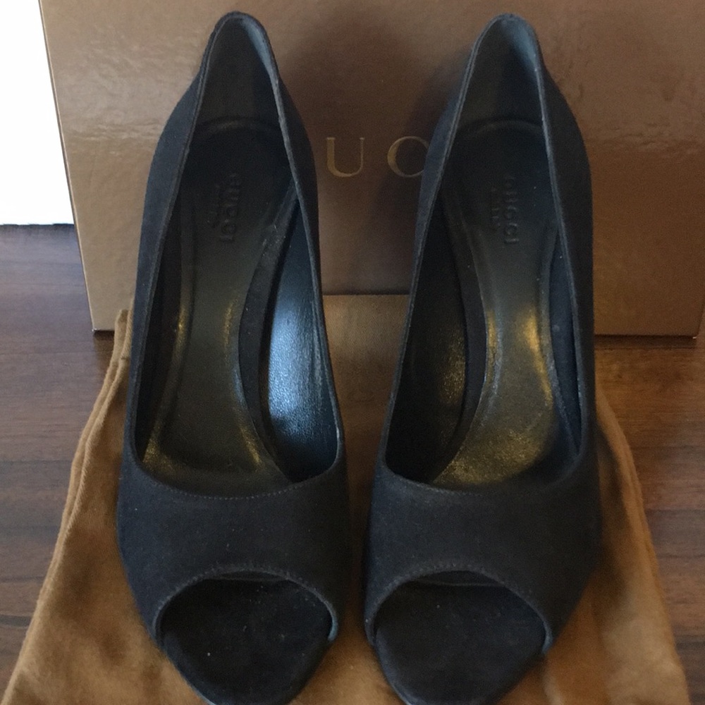 New Authentic Gucci Black Peep Toe Heels